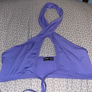 SHEIN Cutout tied backless halter crop top